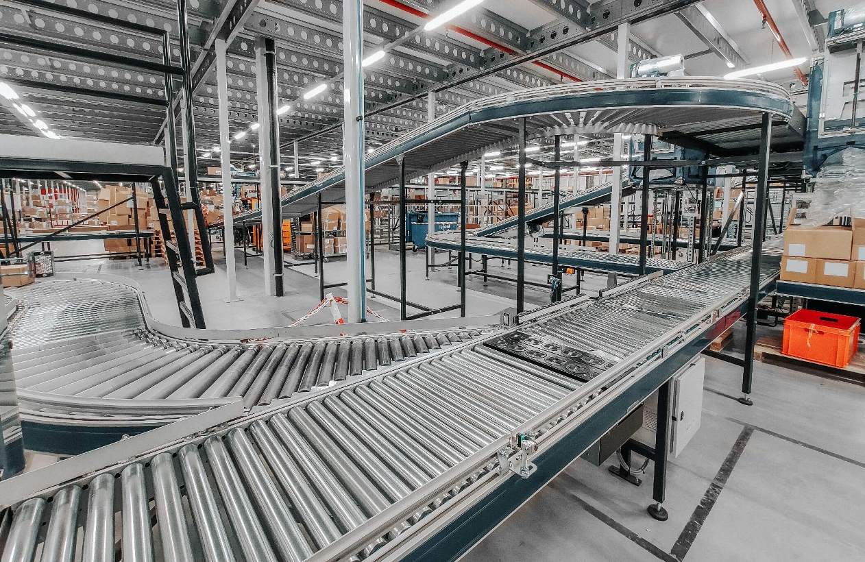 Conveyor system installed by Core Convey